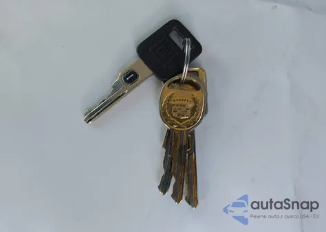 1997 Cadillac Deville Standard z USA, uszkodzony, nr VIN 1G6KD54Y5VU292015